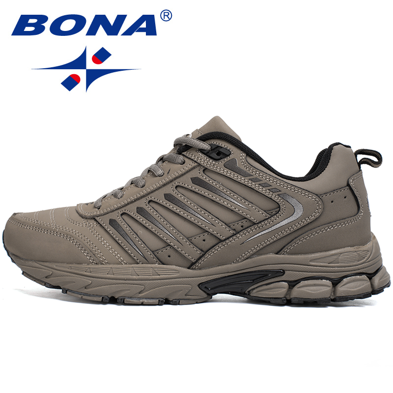 BONA Nuovi Classici Uomini di  - Outdoor Sport Court recensione e prezzo