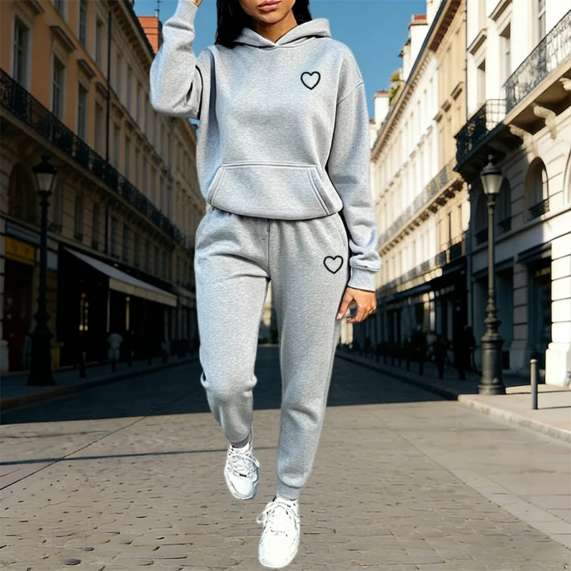 Tuta da donna con felpa e pant - Outdoor Sports Outfit recensione e prezzo