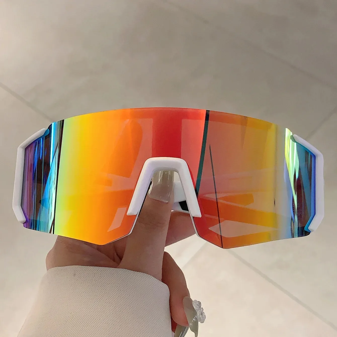 Occhiali da Sole Sportivi da U - Outdoor Sport Activity recensione e prezzo