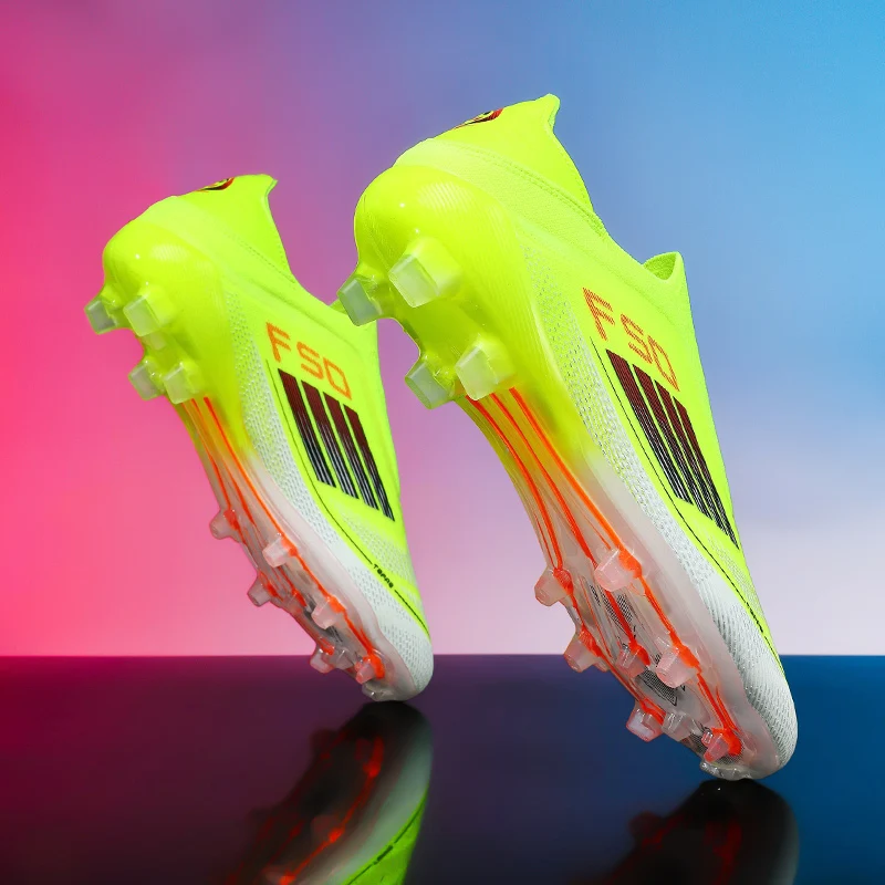 Nuove Scarpe da Calcio Profess - Outdoor Sport Court recensione e prezzo