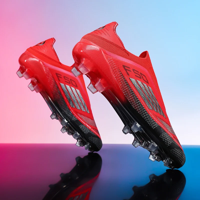 Nuove Scarpe da Calcio Profess - Outdoor Sport Court recensione e prezzo